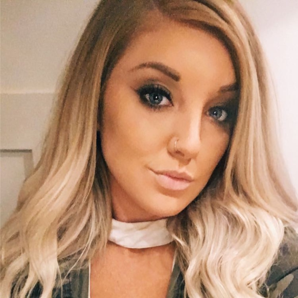 Meet your Posher, Melissa